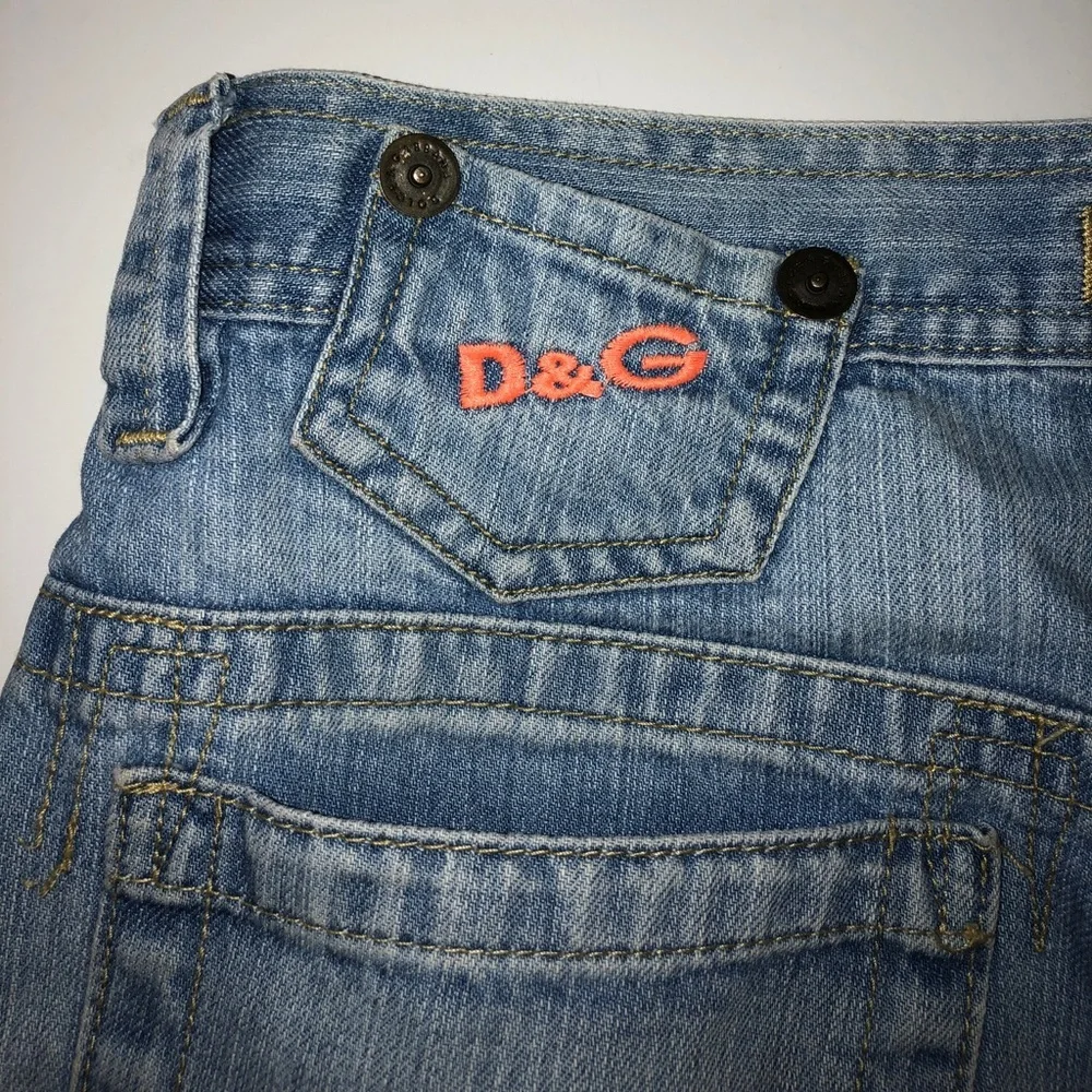 D&G mini jean skirt!​